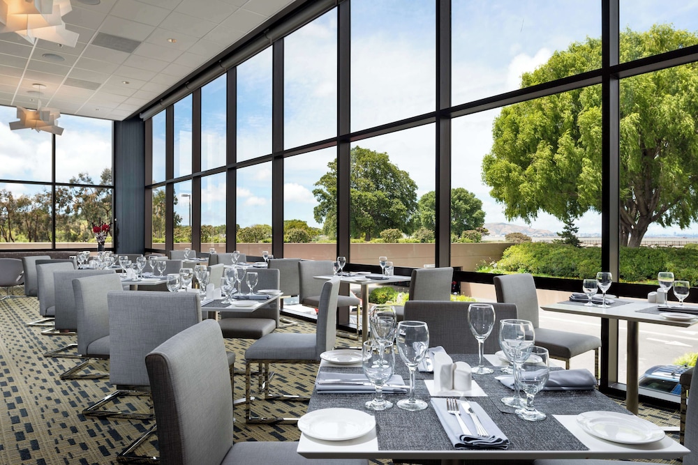 Hilton San Francisco Airport Bayfront - photo 64