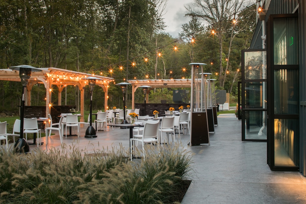 Hotel Zero Degrees Danbury - photo 24