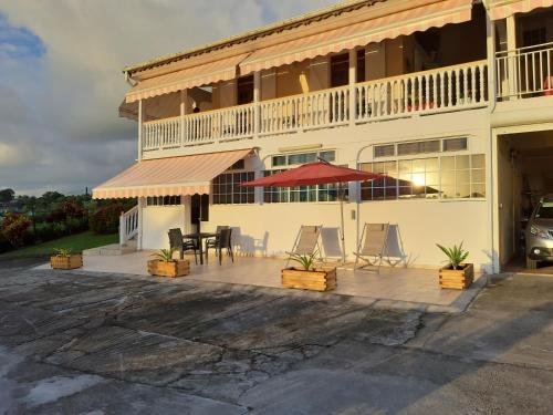 Maison du bien etre Baie mahault — 4-Star Luxury Hotel in Baie-Mahault, Guadeloupe