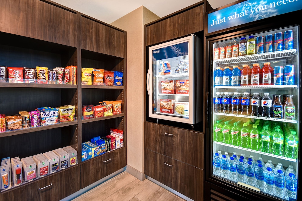 TownePlace Suites by Marriott Las Vegas Airport South - photo 35