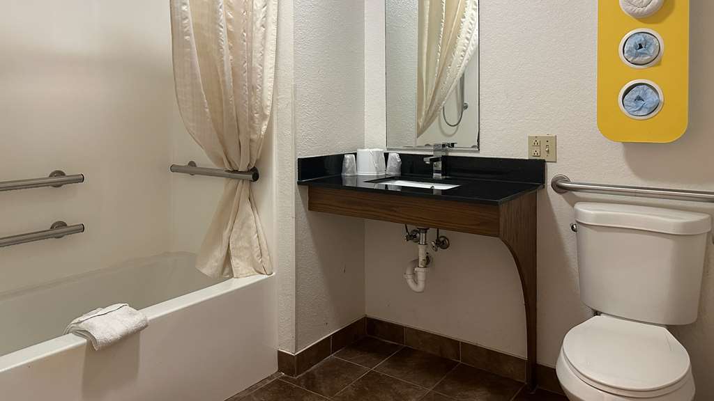Motel 6 Waterloo IA - photo 14