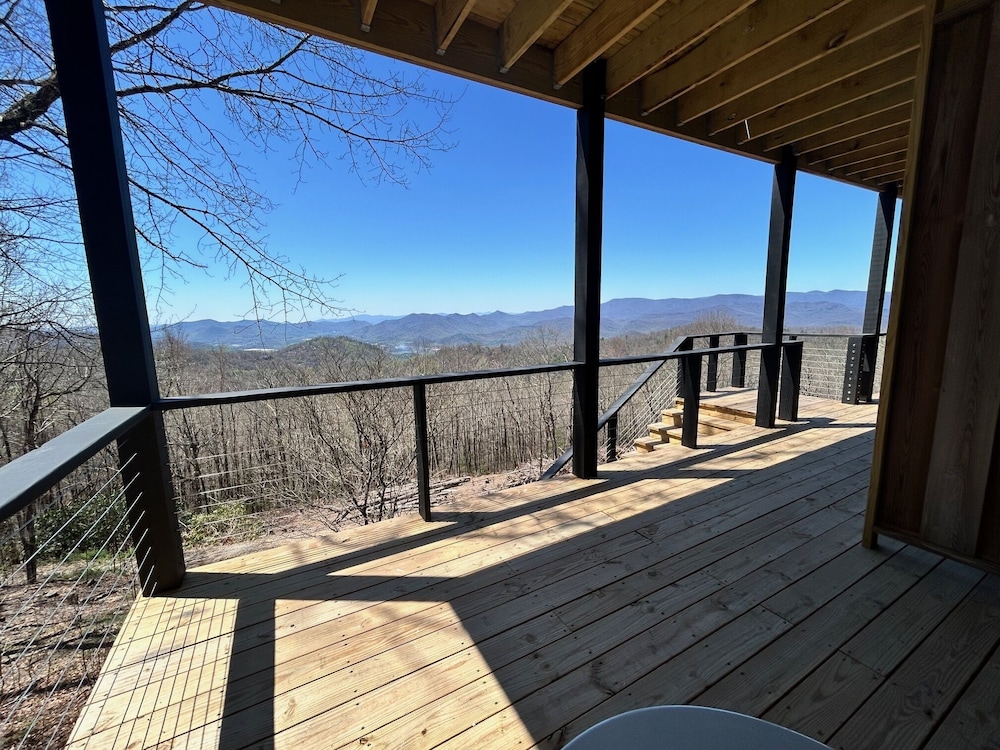 Fire Mountain Inn Cabins & Treehouses - photo 111