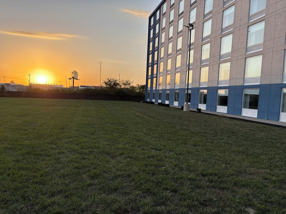 Delta Hotels by Marriott Indianapolis Airport - photo 33