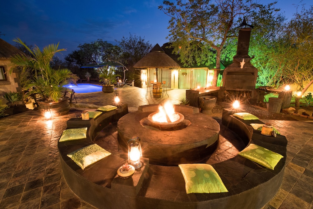 African Rock Lodge — 4-Star Luxury Hotel in Hoedspruit, South Africa