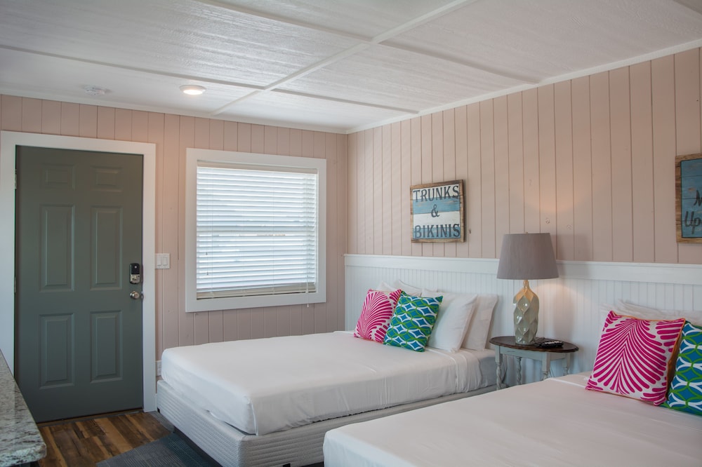 See Sea Motel - photo 12