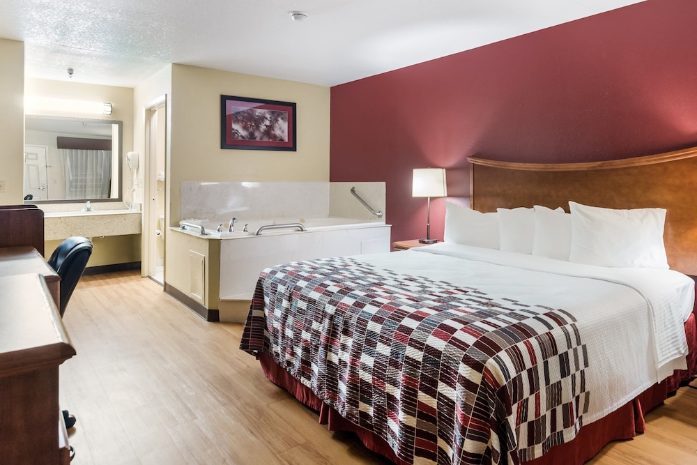 Red Roof Inn Conroe North Willis - photo 17