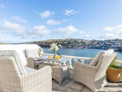 Apartment 2 The Wheelhouse — 4-Star Luxury Hotel in Fowey, United Kingdom