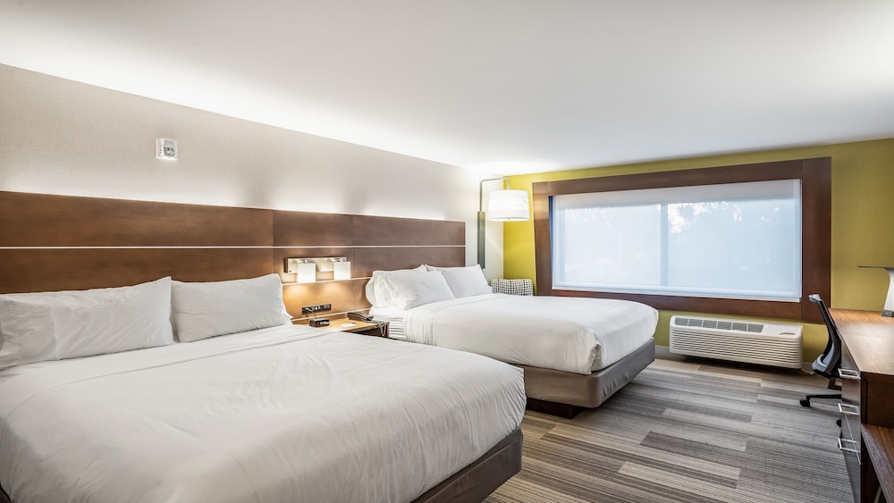 Holiday Inn Express and Suites Platteville by IHG - photo 11