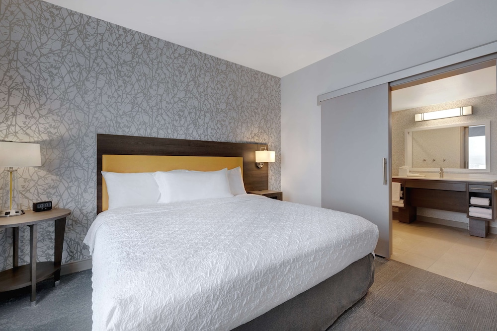Home2 Suites by Hilton Las Vegas I 215 Curve - photo 12