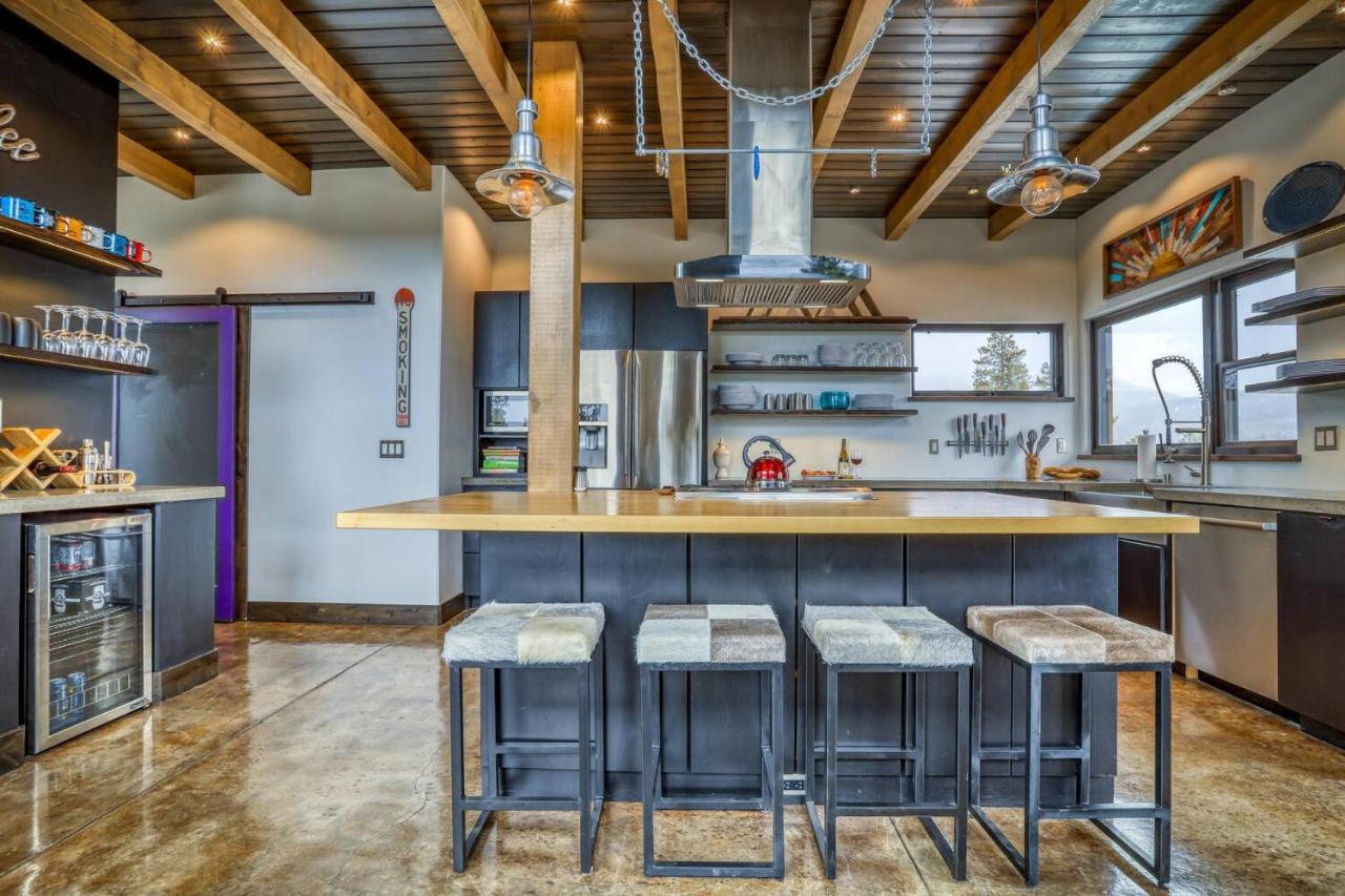 480 Berry Hill Dr in Pagosa Springs, United States