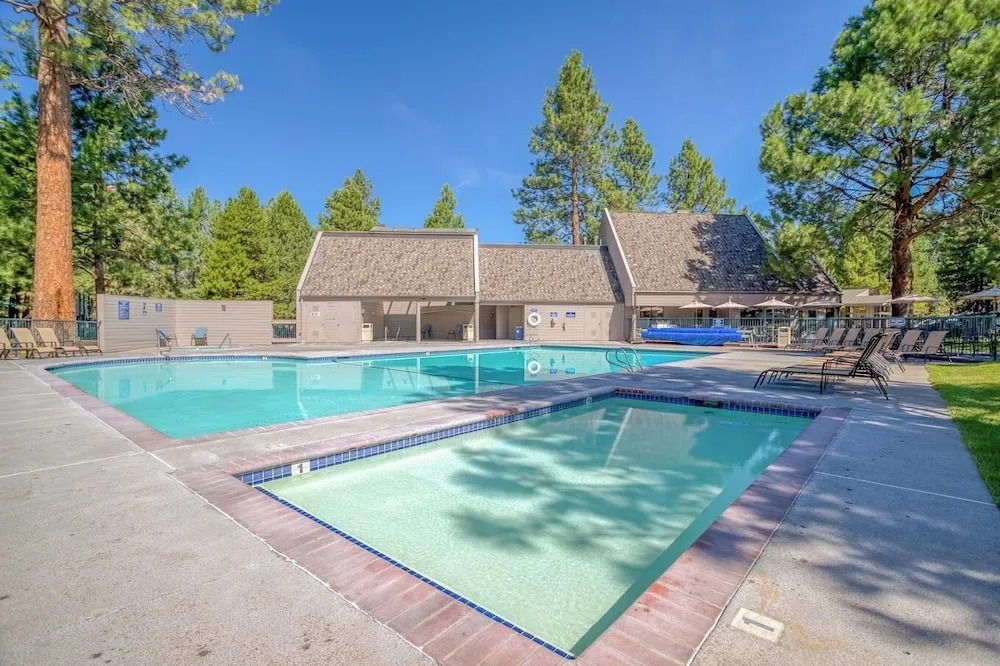 Scenic 1 Bedroom W Loft at Mount Bachelor Resort - photo 8