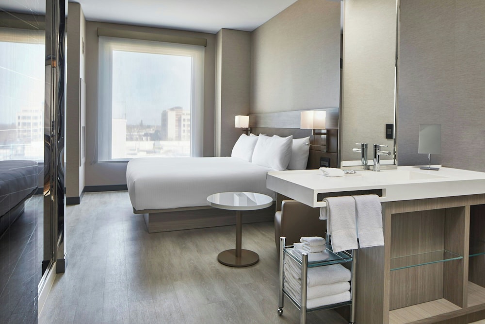 AC Hotel Sacramento - photo 25