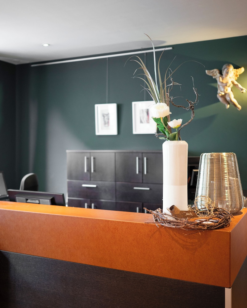Adler Landhotel — Burgstadt — photo 2