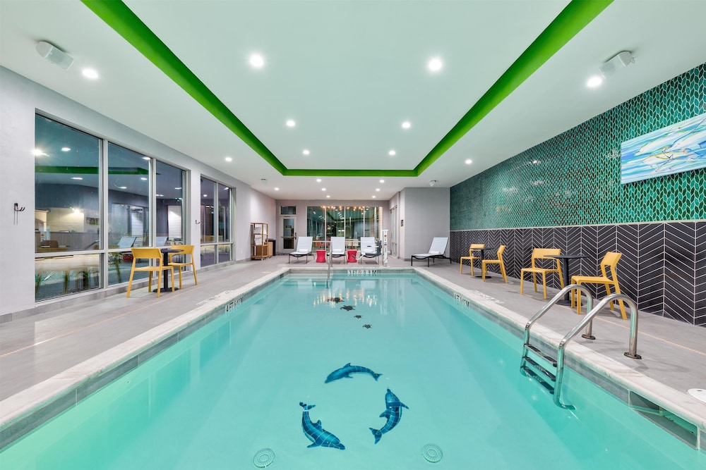 Home2 Suites by Hilton Paris - photo 32