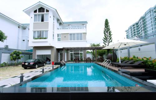 Huyền Sâm Villa — 4-Star Luxury Hotel in Vung Tau, Vietnam