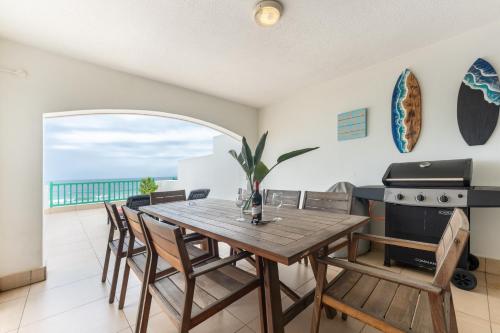 4 Skiathos family holiday home with breaker views — 4-Star Luxury Hotel in Ballito, South Africa
