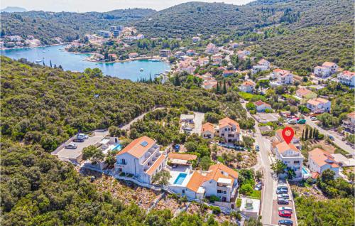 Pet Friendly Home In Zrnovska Banja — 4-Star Luxury Hotel in Korcula, Croatia