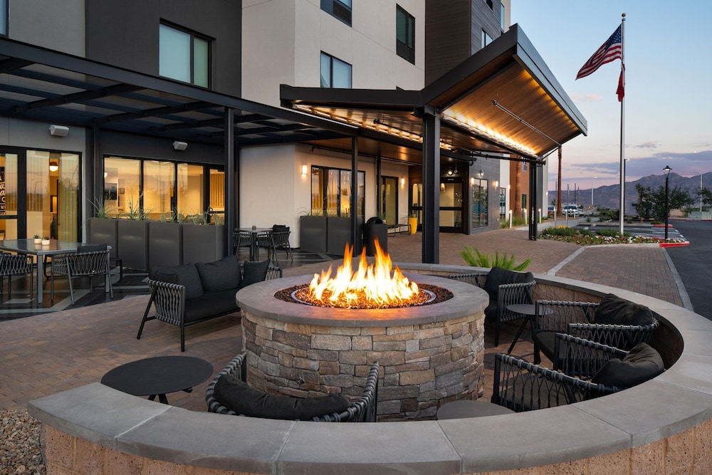 TownePlace Suites by Marriott Las Vegas North I 15 - photo 37