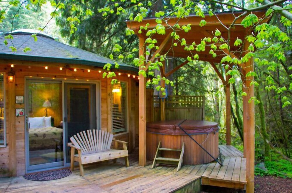 Stormking Hotel at Mt. Rainier - photo 12