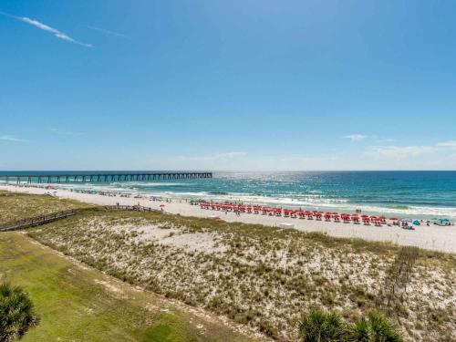 The Pearl of Navarre #401 — 4-Star Luxury Hotel in Navarre, United States