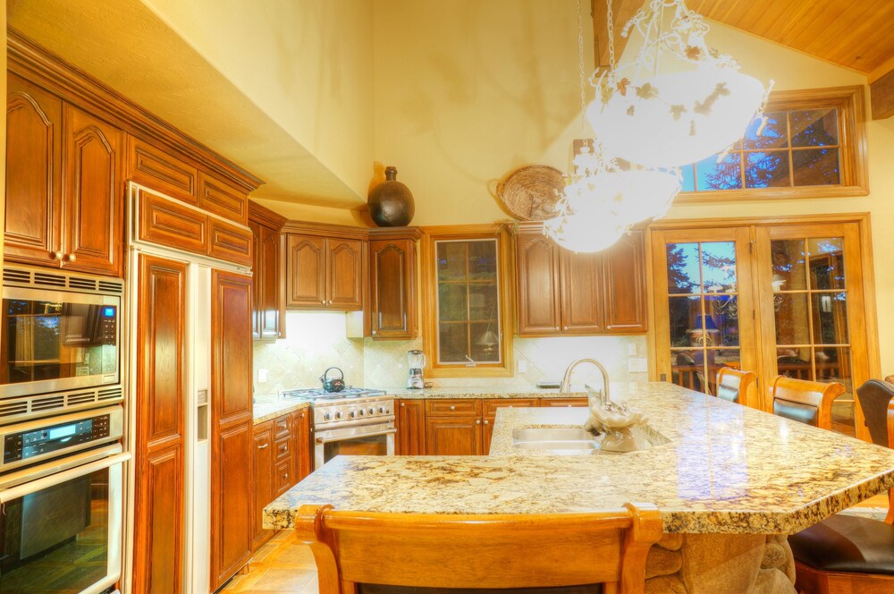 Abode In the Belles at Deer Valley - photo 27