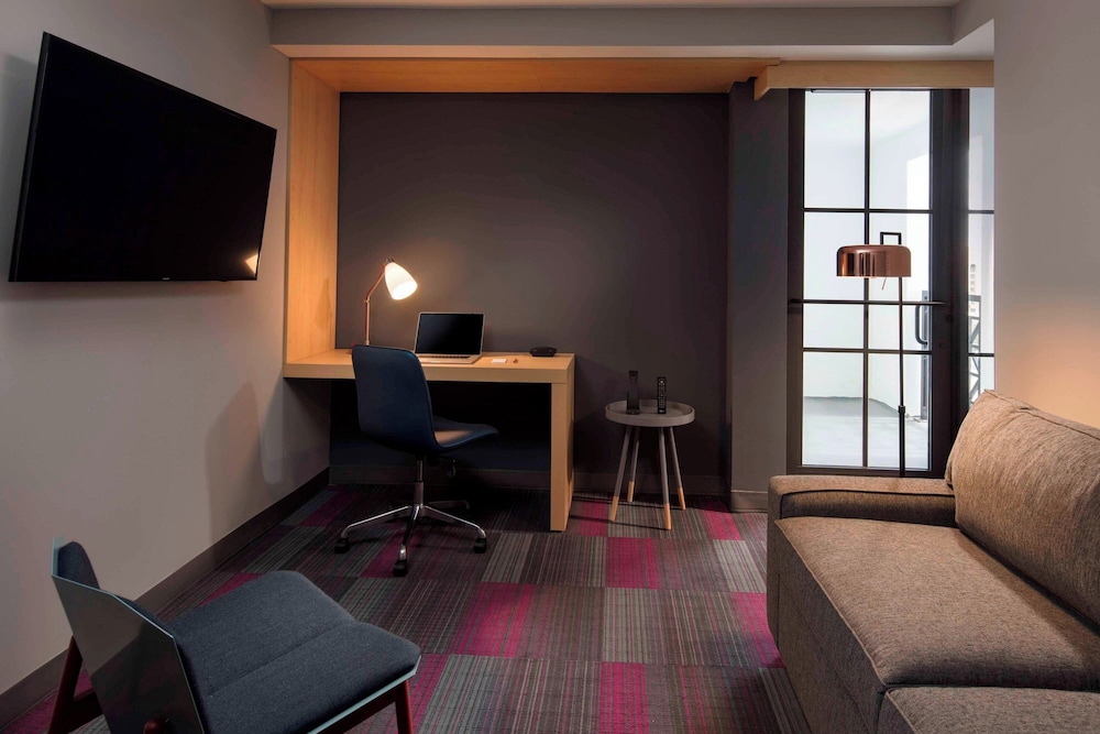 Aloft Coral Gables - photo 20