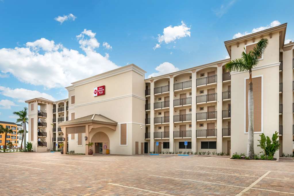 Best Western Plus Beach Resort - photo 100