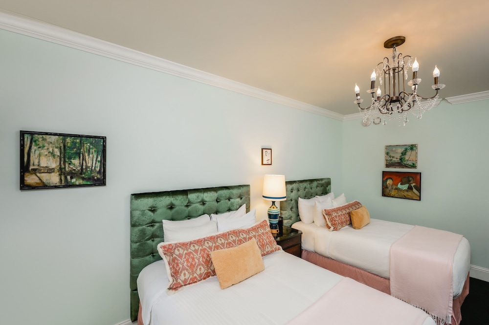 The Pontchartrain Hotel - photo 43