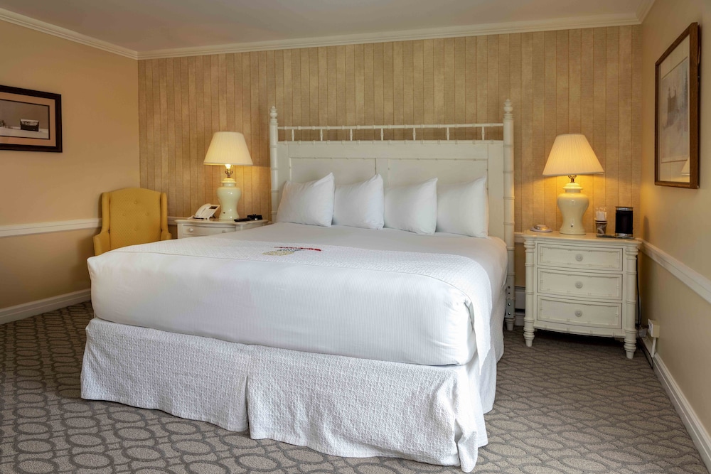 Perry Hotel - photo 9