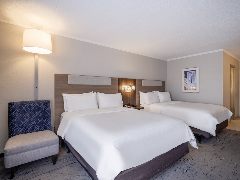 Holiday Inn Express Greensboro I 40 at Wendover an Ihg Hotel - photo 24