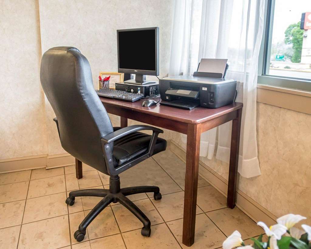 Travelodge by Wyndham Shamokin Dam Selinsgrove - photo 15