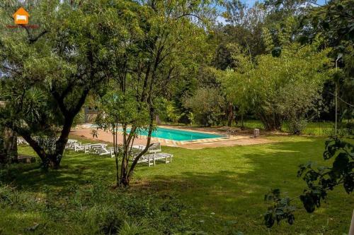Abby Studio Riverside Apartment with Swimming Pool — 4-Star Luxury Hotel in Nanyuki, Kenya