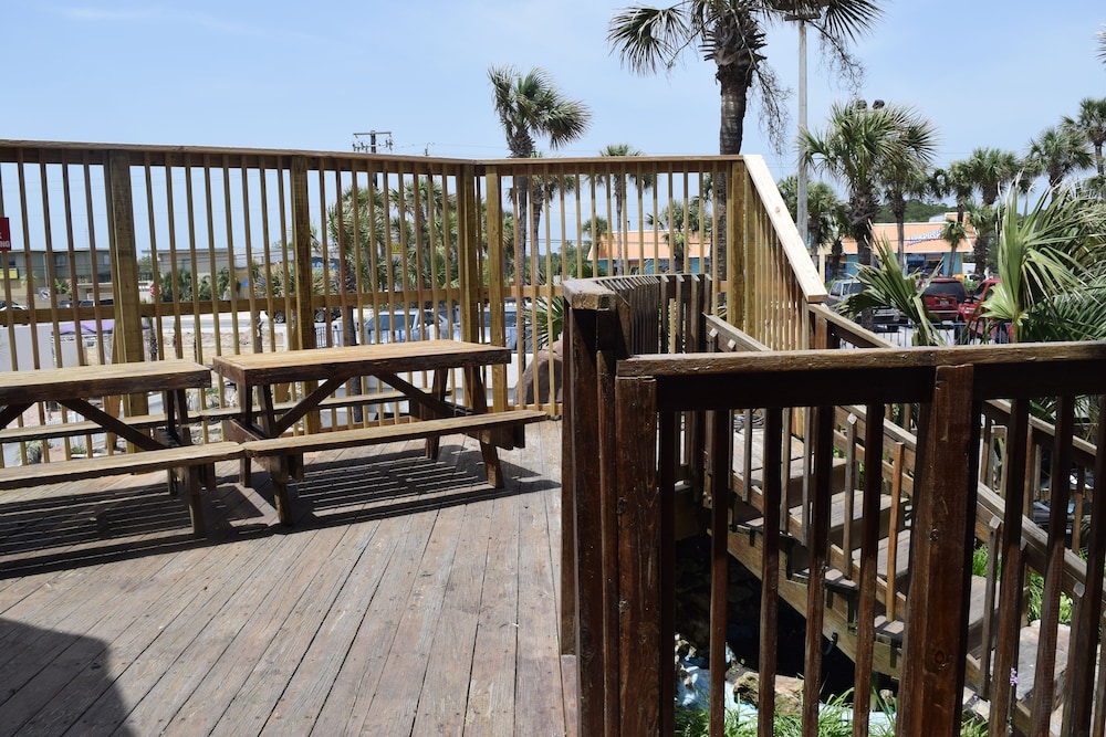 Days Inn by Wyndham Panama City Beach Beachfront Resort - photo 76