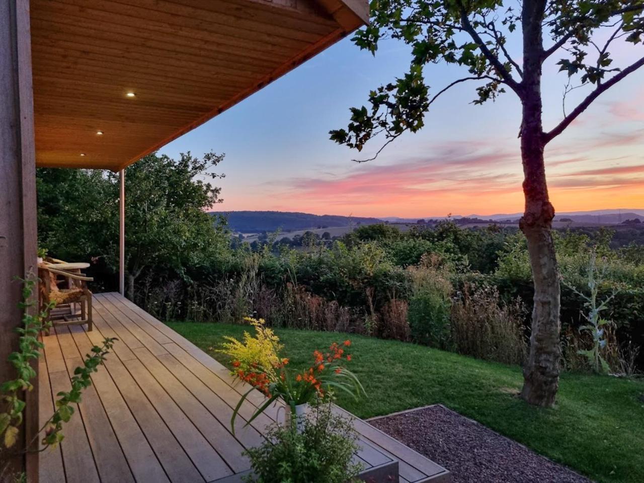 Yartleton Farm - carbon neutral hotel in Longhope