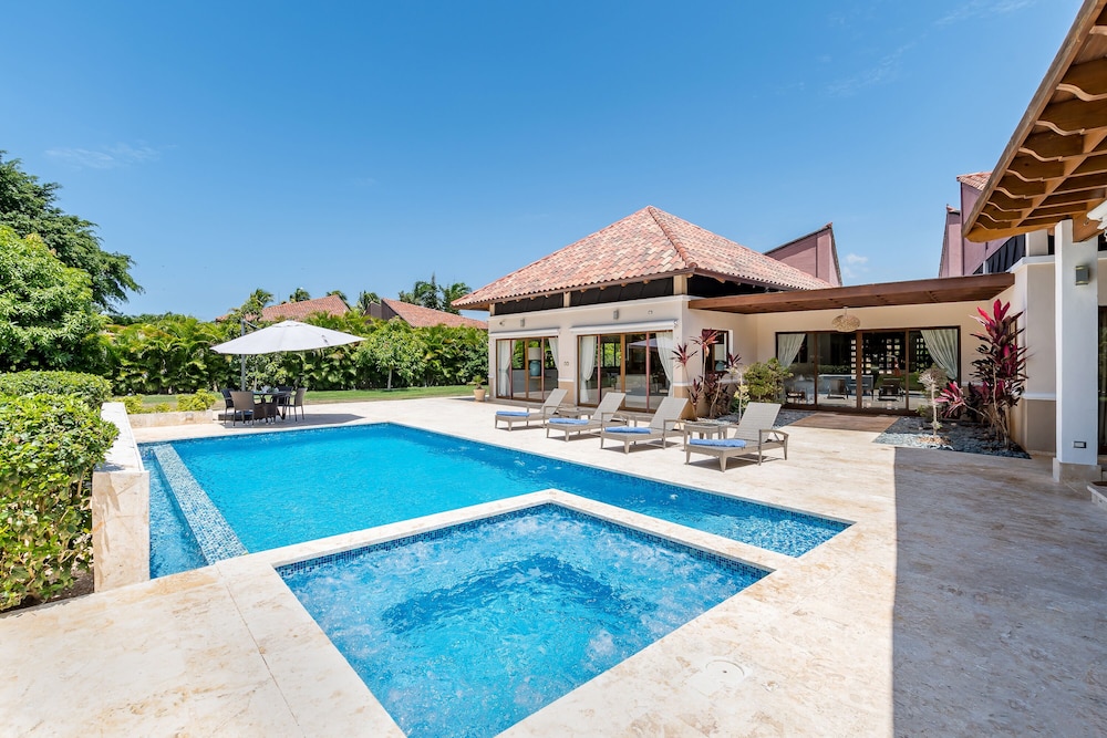 Luxurious 5 bdr villa at Casa de Campo — 5-Star Luxury Hotel in La Romana, Dominican Republic