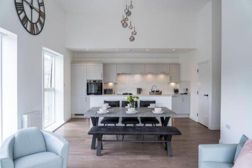 The Sidings Luxury Penthouse Haworth — 4-Star Luxury Hotel in Haworth, United Kingdom