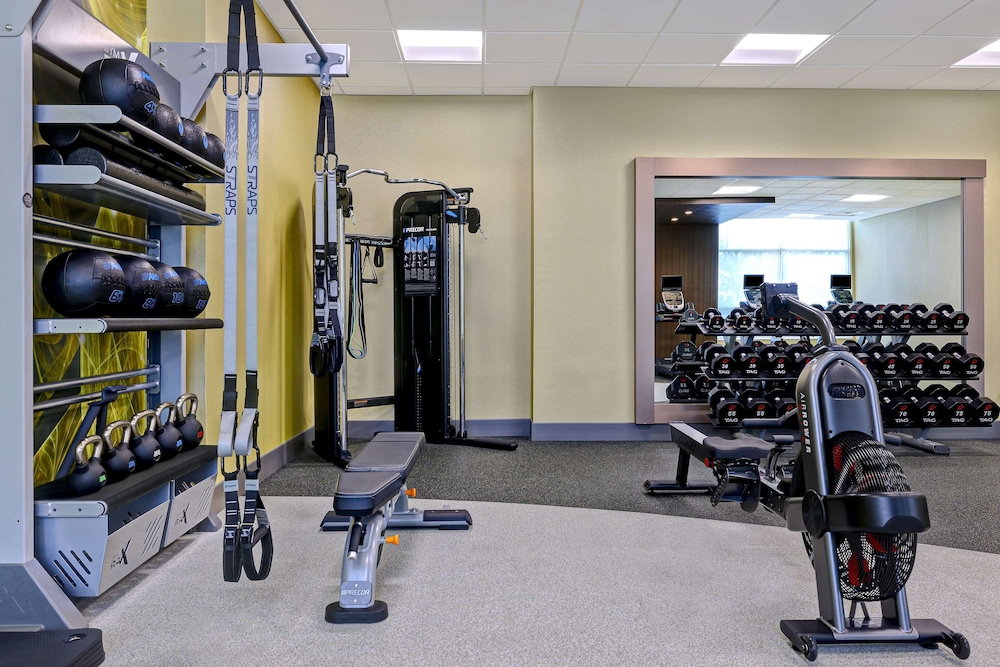 Hilton Garden Inn Cedar Rapids - photo 39