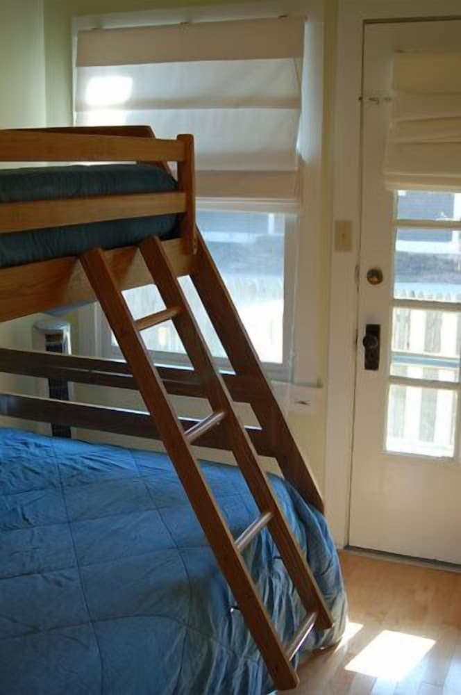 Fire Fly Resort - photo 9