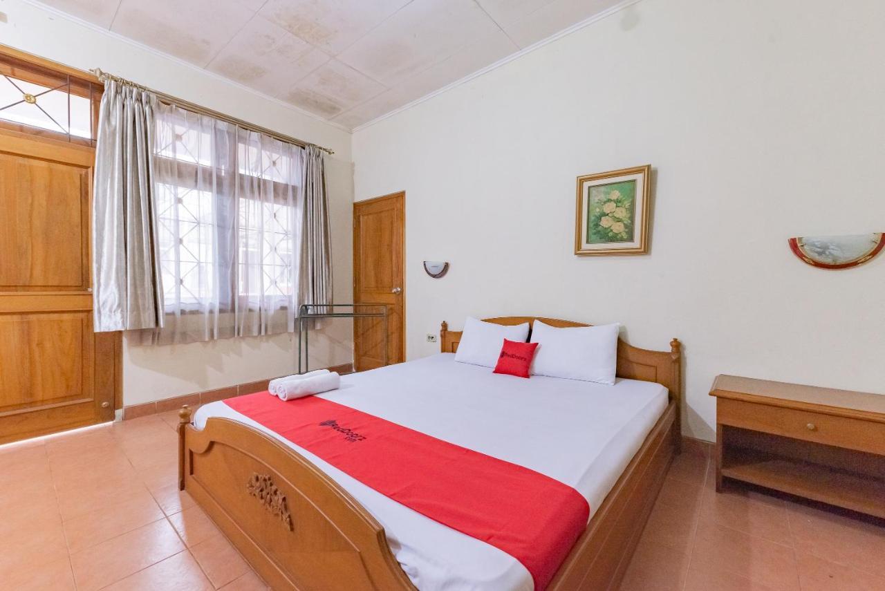 RedDoorz Plus at Wisma Kenanga Sukabumi in Sukabumi, Indonesia