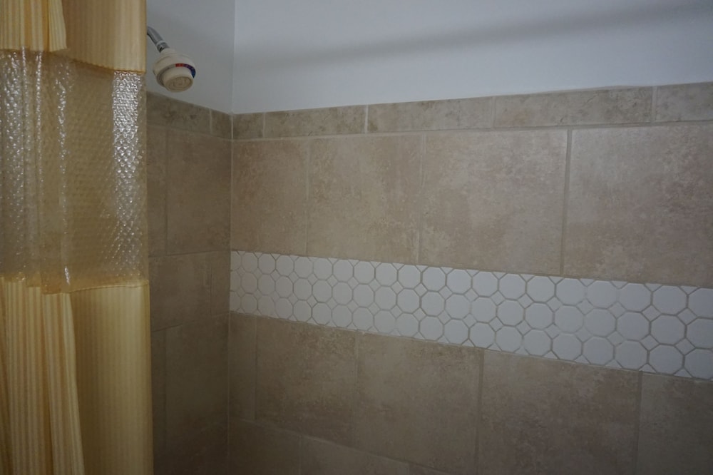 Bellevue Hotel & Suites - photo 40