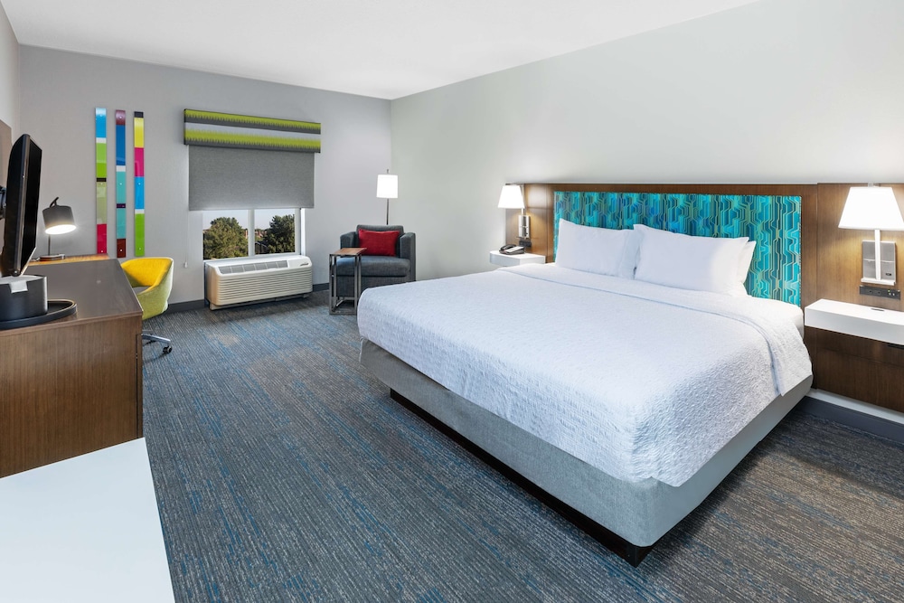Hampton Inn & Suites Tulsa Woodland Hills 71st Memorial - photo 12