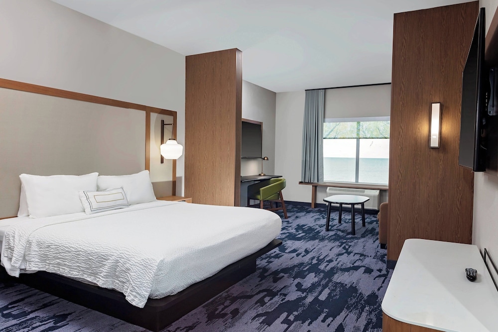 Fairfield by Marriott Port Clinton Waterfront - photo 6