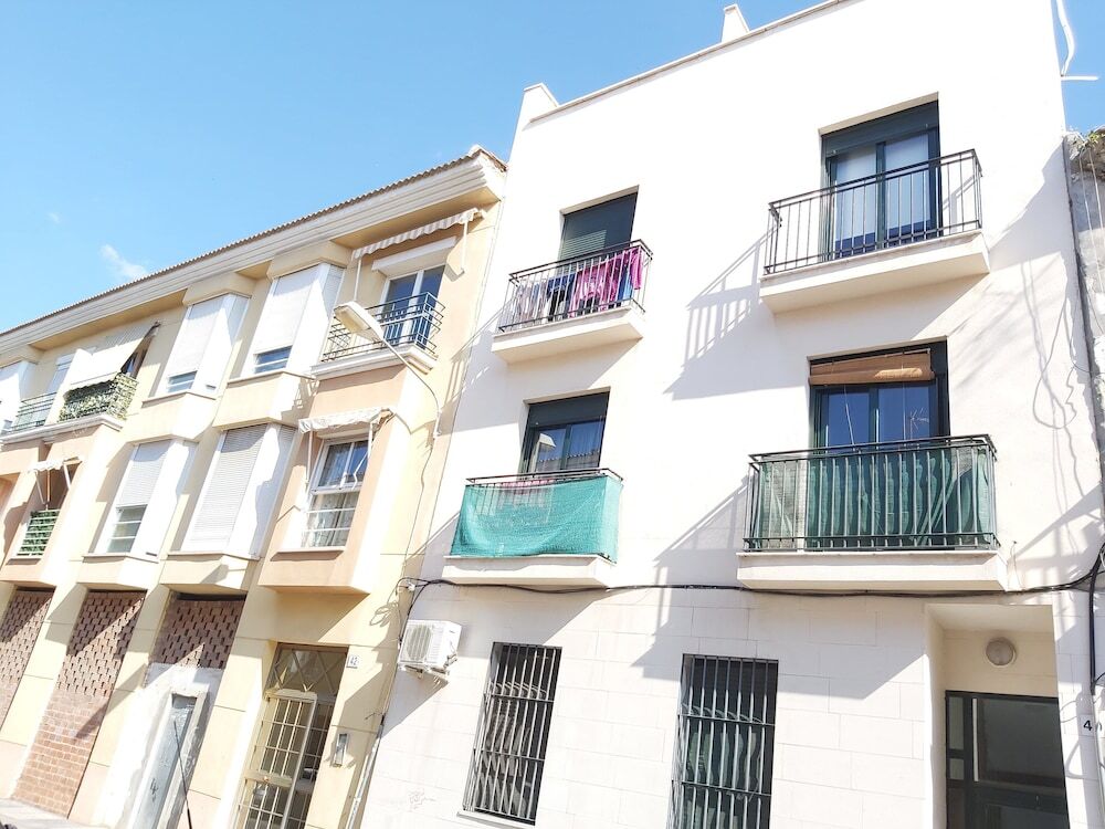 Del Parque Flats Estudio Capuchinos — 4-Star Luxury Hotel in Malaga, Spain