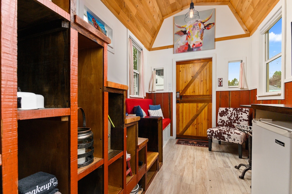 Tiny Digs Hotel of Tiny Houses - photo 78
