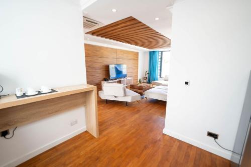 Rocky 02 Perebere Beach 100M in Grand Baie, Mauritius