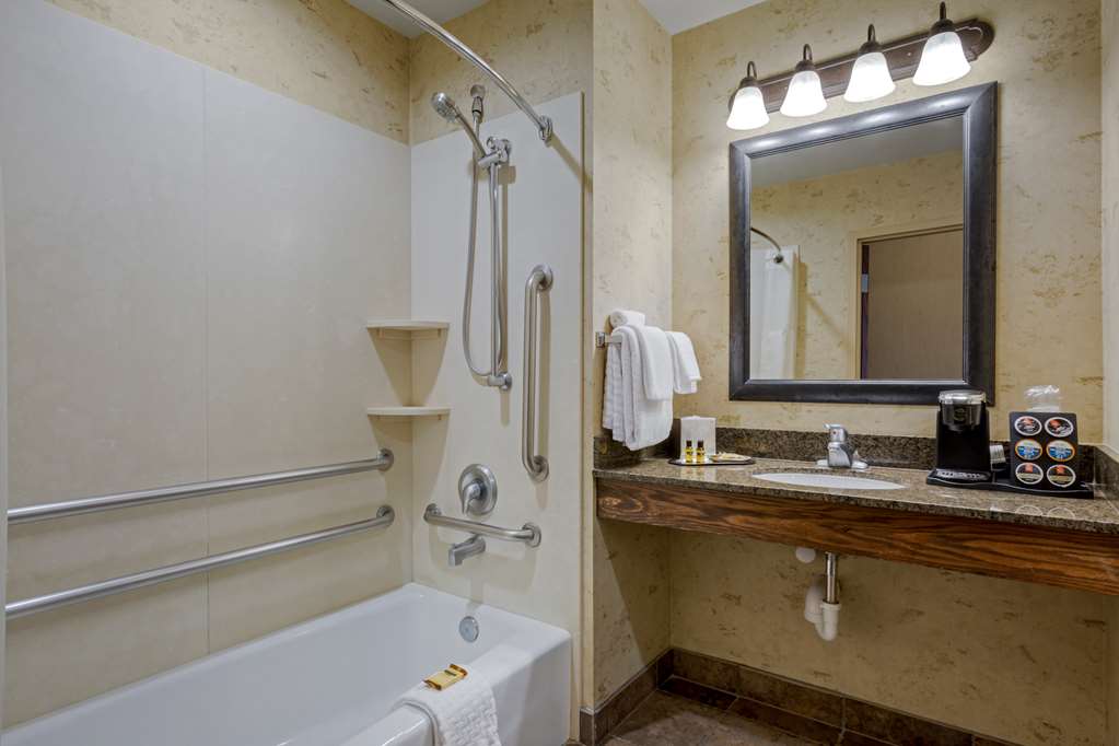 Best Western PLUS Bryce Canyon Grand Hotel - photo 21