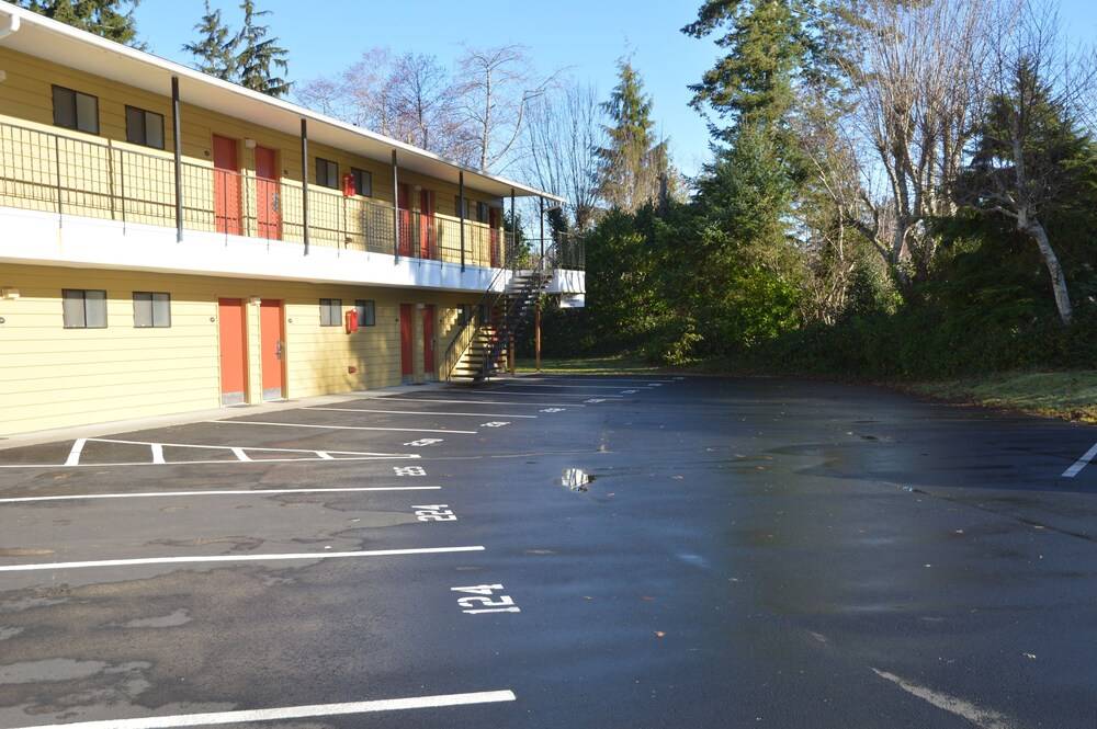 Astoria Crest Motel - photo 92