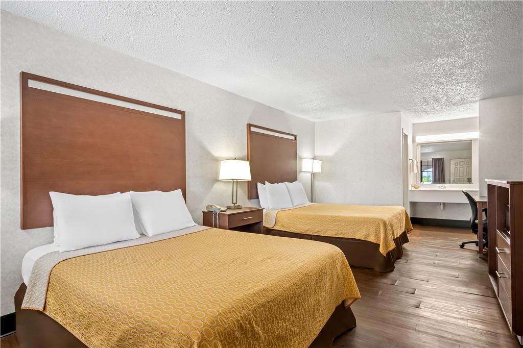 Americas Best Value Inn Midlothian Cedar Hill - photo 15