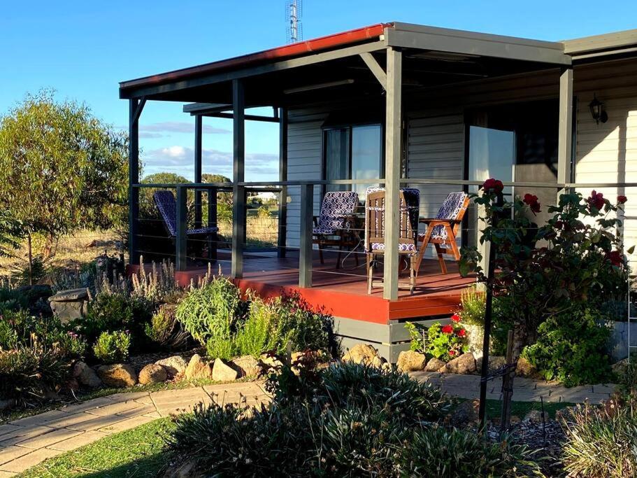 Bonnie Views Cottage — 4-Star Luxury Hotel in Clunes, Australia