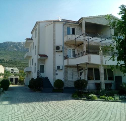Apartman Luka — hotel in Kastel Kambelovac